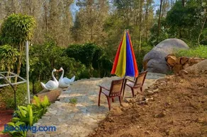 HolidayZ by Stayz Royale in Yercaud - Misty Woody Stay - Image 1