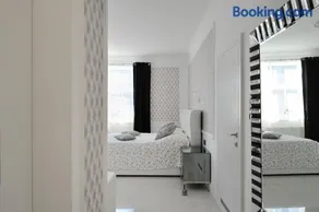 SLOAPART Apartments - Image 2