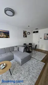 Vozd Apartment - Image 4