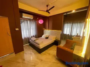 River View Homestay - Image 2