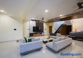 ELIVAAS Signature Lush Haven 4 BHK Villa Private Pool, Terrace & Landscaped Garden - Image 3