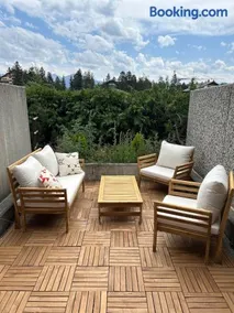 Studio Alpine Haven with Pool and Terrace Hotel L'Étrier Access - Image 2