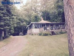“The Cottage “On Lake Amnicon. Pet Friendly! - Image 1