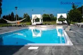 Rezydencja Sosnowa Luxury Hotel - Image 1