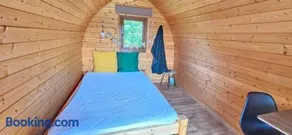 Camping Pod on Quiet Adults Only, Dog Friendly Campsite - Image 2