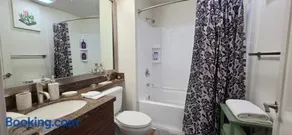 1BR apartment airport and the ocean - Image 4
