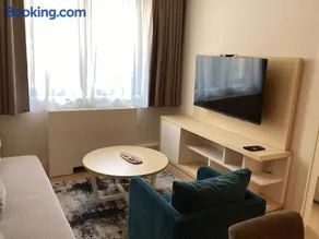 Forest View Apartment at Zepterme Hotel Private Host - Image 4