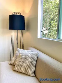 Hollywood Guesthouse - Image 4