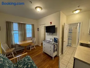 The Beach House - Image 3