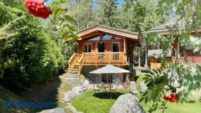 Charming Alpine Retreat in Val d Isère Self Check-in & Reserved Private Parking - Image 1