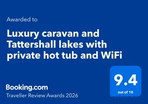 Luxury caravan and Tattershall lakes with private hot tub and WiFi - Image 5