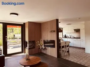 Bunga Vijverzicht - Image 3