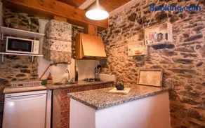 Apartamento duplex rural con chimenea y vistas panorámicas desde la cama - Image 2