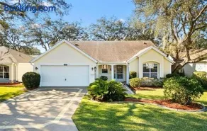 A charming 2bed 2bath designer home in the Villages - Image 3