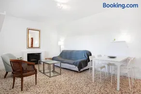 La Casa - Image 4