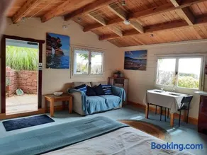 Coastal cabin & Exclusive private Garden - Image 5