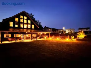 Waterfront Resort Escape - Image 1