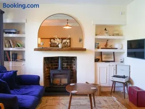 Creekside Cottage 6 Church Park Kingswear - Image 3