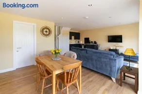 1 Bed in Corsham oc-83690 - Image 5
