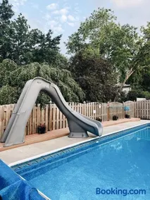 Newly Renovated Home With Pool - Image 2