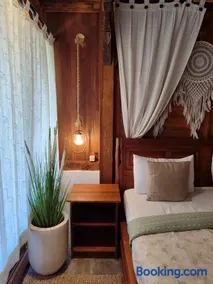 Little Elephant Cottage - Image 3