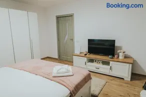 Alessandra-Aparthotel - Image 4