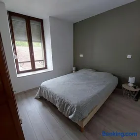 appartement rénové centre ville - Image 2