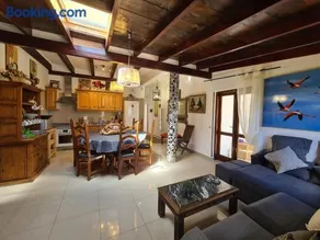 Almendro - Image 3