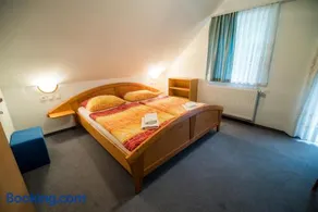 Bed & Breakfast Hisa Resje - Image 2