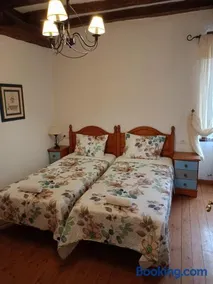 Hostal del Camino de Santiago - Image 2