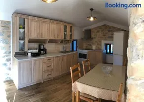 Kamares Stone House 2 - Image 1