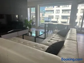 3 Bedroom Apartment in City Center with Balcony View - Image 3