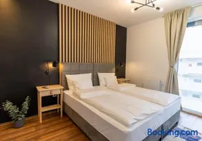 LakeView Apartment 305 Beachfront - Image 4