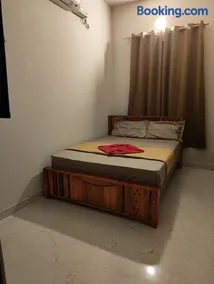 Cozy couple stay - Image 2