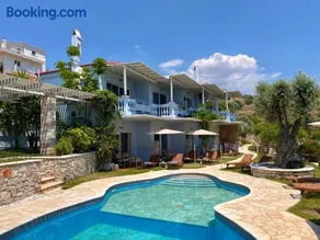 Sunny Stay Kilada - Image 1