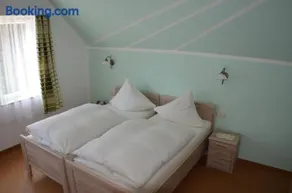 Pension & Ferienwohnung "Villa Agnesruh" - Image 3