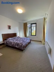 South Mountain Apartment - Image 4