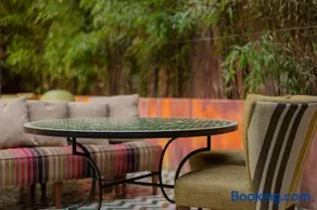Glam Taoo Hotel Apartamento Boutique - Image 5