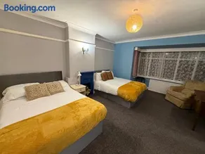 Driftwood Hotel Skegness by GNDJ - Image 2