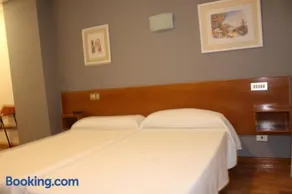 Hotel Fuente La Plata - la Eria - Image 5