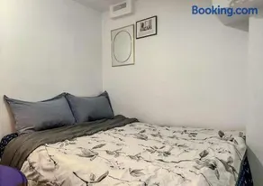 Bel Air Apartment, Free Parking and High-Speed Wi-Fi - Image 4