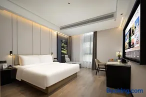 Atour Hotel Fuzhou Yongjia Tiandi - Image 2