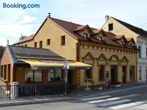 Čuček Guesthouse - Image 4