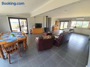 Pleasant Hill BnB - Image 2