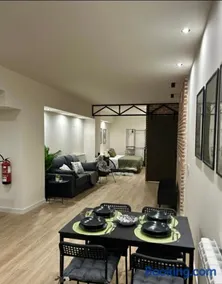 Apartamentos Bajo La Viga con Piscina - Image 1