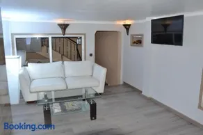 Hotel Tahiti - Image 3