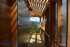 Cabaña con vista al mar y bosque nativo - Image 2