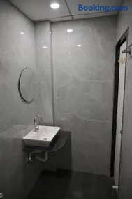 Hotel Sai Vaibhav - Image 3