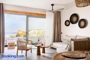 Lithos Luxury Villa - Image 1