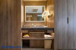 Atour Hotel Lanzhou Anning Zhonghai Plaza - Image 1